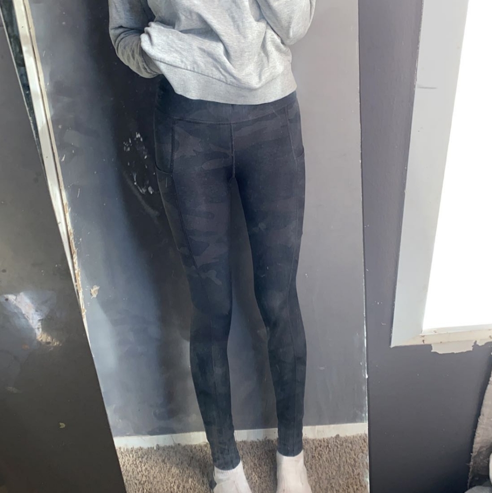 Camo leggings